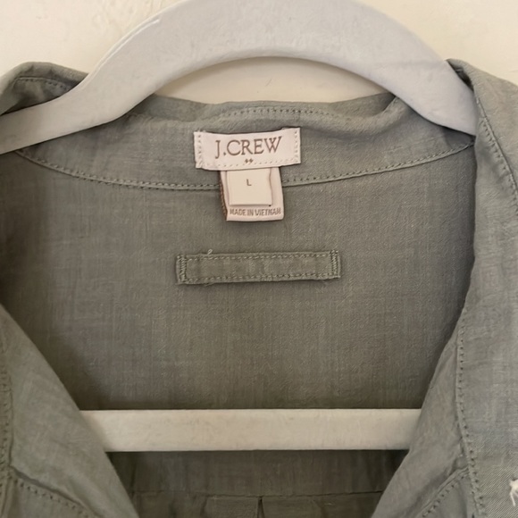 J.Crew 100% Cotton Half Button Down - Picture 2 of 4